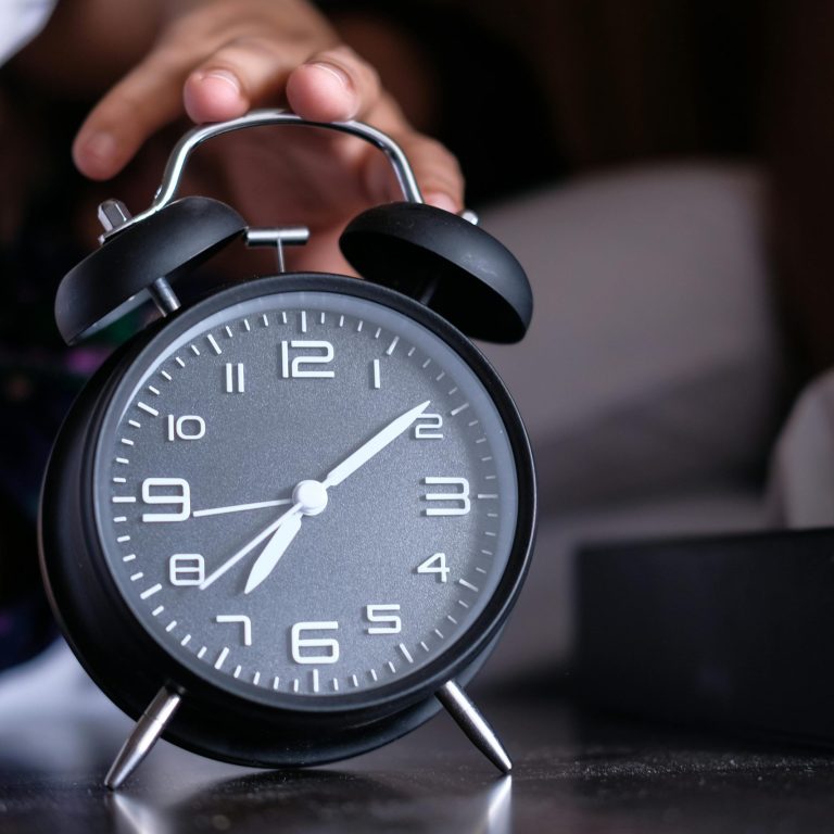 acordar de madrugada